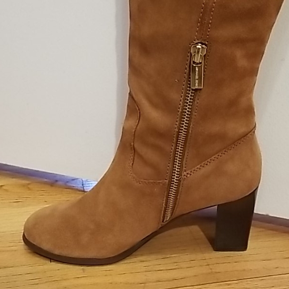 Michael Kors. Knee high boots. Side ziper. - Picture 6 of 7